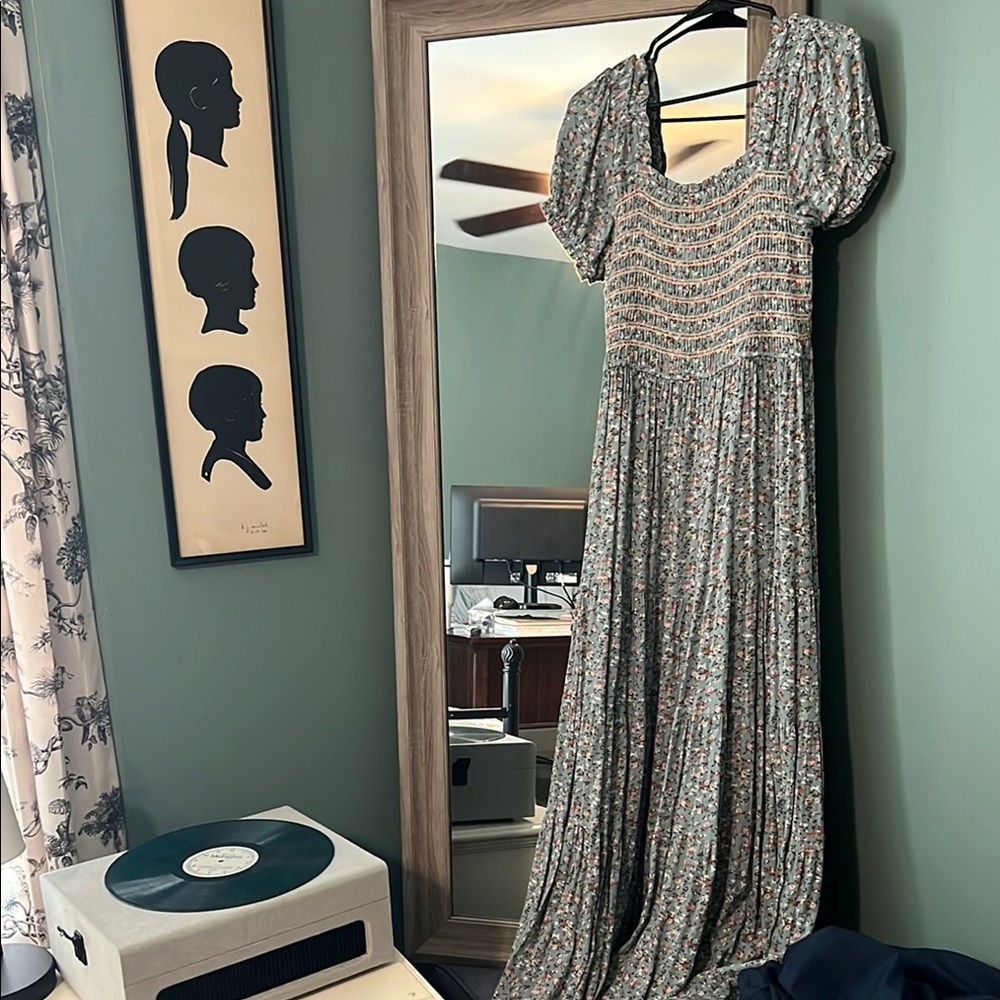 Morning Lavender- Floral Dress Size Medium